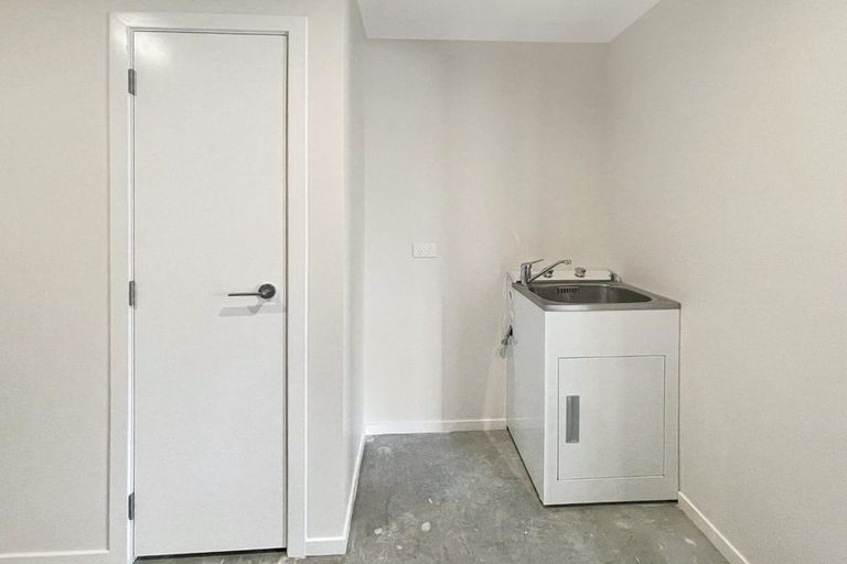 Photo of property in 71a Hinemoa Street, Levin, 5510