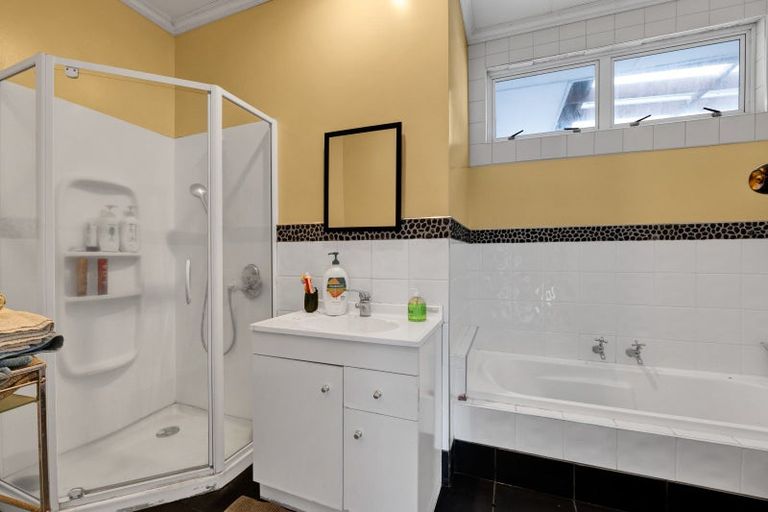 Photo of property in 31 Tayler Street, Eltham, 4322