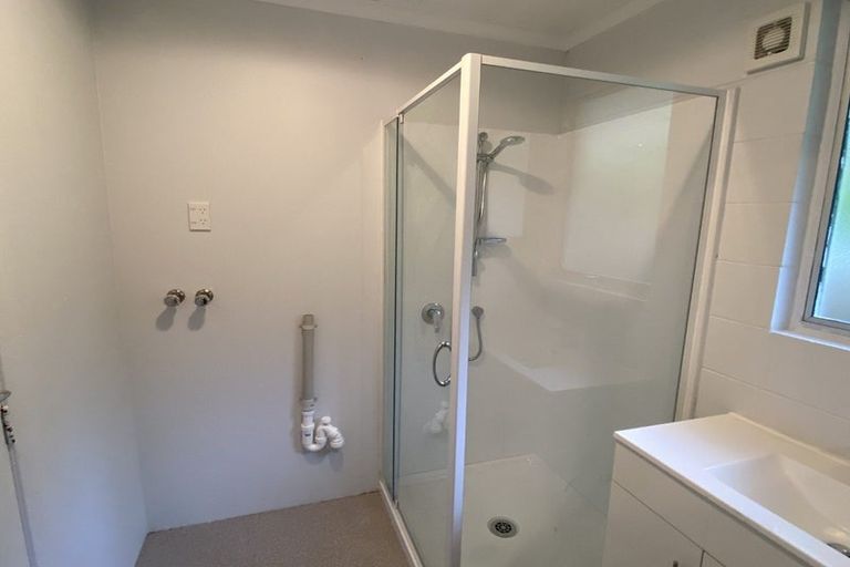 Photo of property in 2/1 Angle Street, Picton, 7220