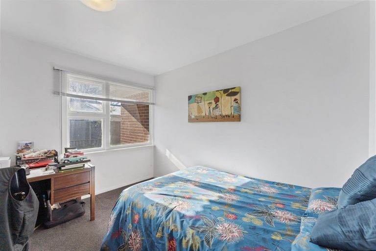 Photo of property in 12 Newport Street, Avondale, Christchurch, 8061