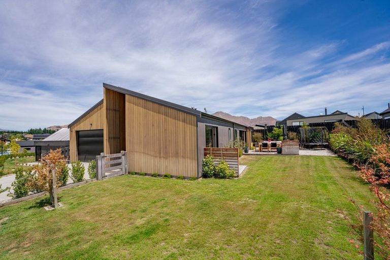 Photo of property in Northlake, 3 Bonspiel Road, Wanaka, 9305