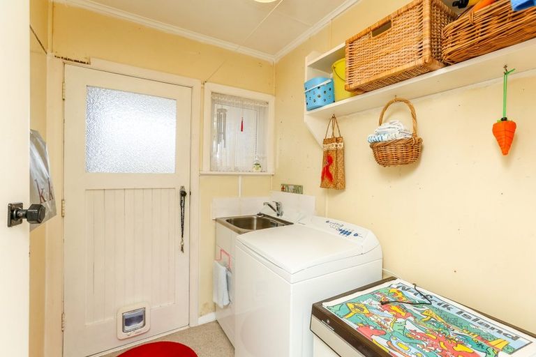 Photo of property in 148 Pembroke Street, Westown, New Plymouth, 4310