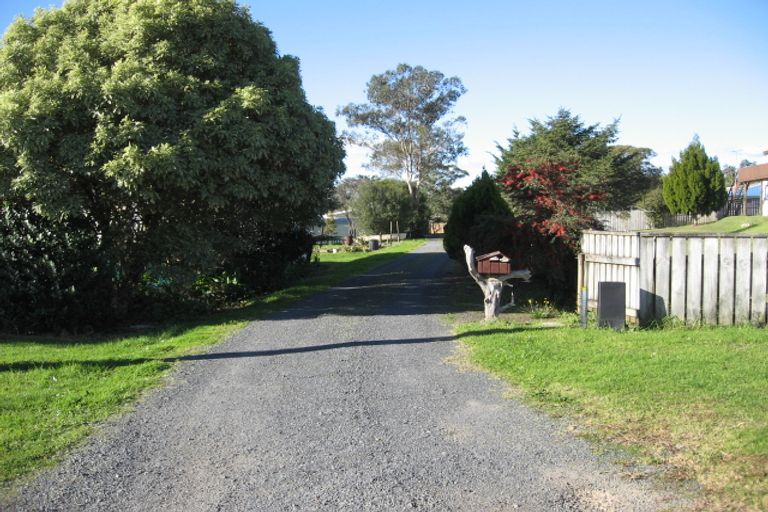 Photo of property in 7 Haruru Falls Road, Haruru, 0204