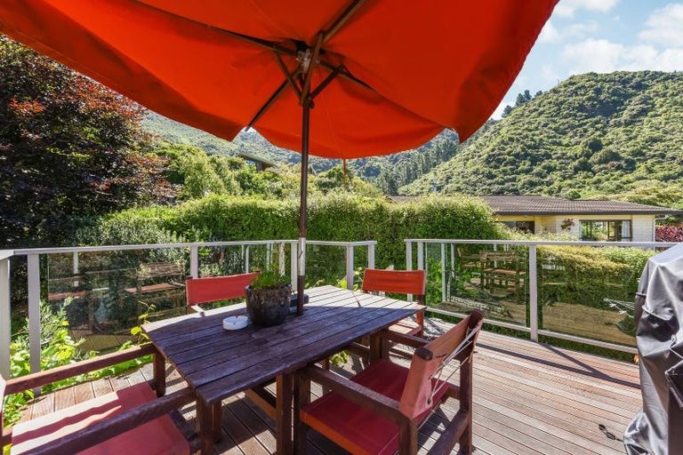 Photo of property in 1 Okiwa Place, Anakiwa, Picton, 7281