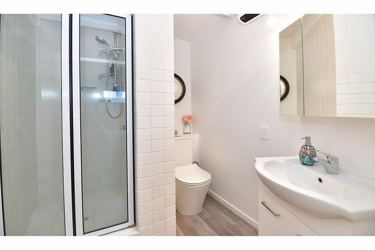 Photo of property in Oceanside Apartments, 14/453 Hibiscus Coast Highway, Orewa, 0931