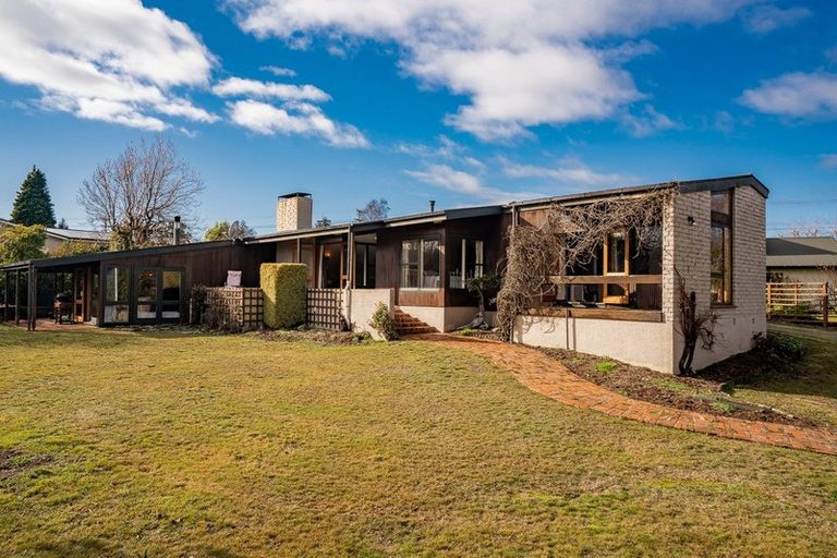 Photo of property in 5 Winders Street, Wanaka, 9305