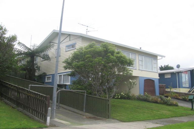 Photo of property in 14 Acacia Avenue, Maungaraki, Lower Hutt, 5010