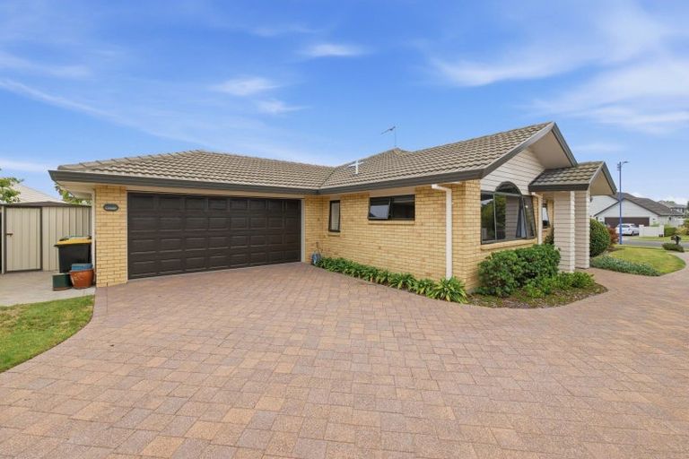 Photo of property in 23 Montego Drive, Papamoa Beach, Papamoa, 3118