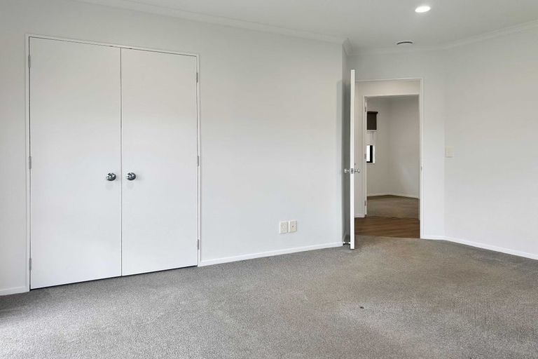 Photo of property in 121 Queens Road, Waikanae Beach, Waikanae, 5036