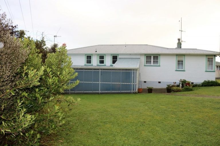 Photo of property in 42 Whittaker Street, Shannon, 4821