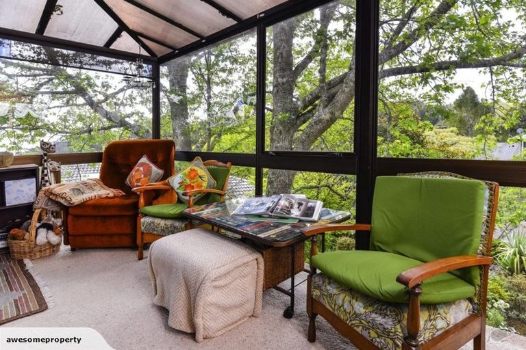 Photo of property in 11 Hebe Place, Birkenhead, Auckland, 0626