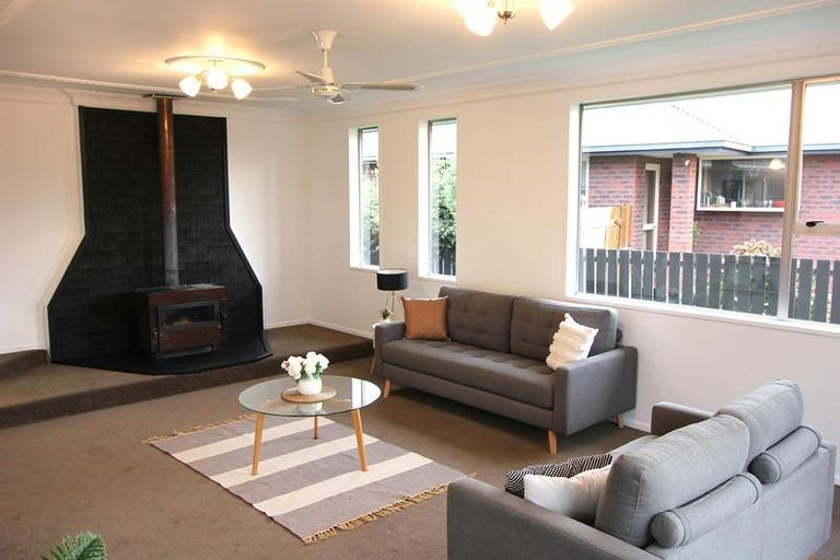 Photo of property in 55 Kinmont Crescent, Kinmont Park, Mosgiel, 9024