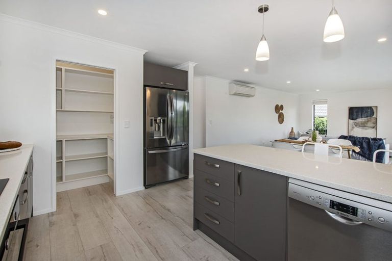 Photo of property in 18 Roderick Place, Onerahi, Whangarei, 0110