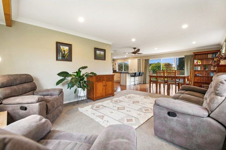 Photo of property in 14 Sherwood Drive, Glenbrook, Pukekohe, 2679
