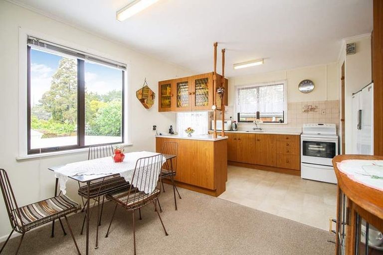 Photo of property in 25 Cutler Street, New Lynn, Auckland, 0600