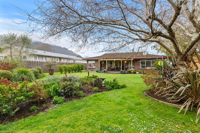 Photo of property in 6 Mount Avenue, Te Aroha, 3320