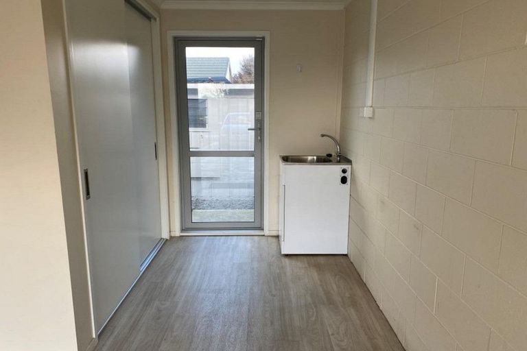 Photo of property in 82 North Avon Road, Richmond, Christchurch, 8013