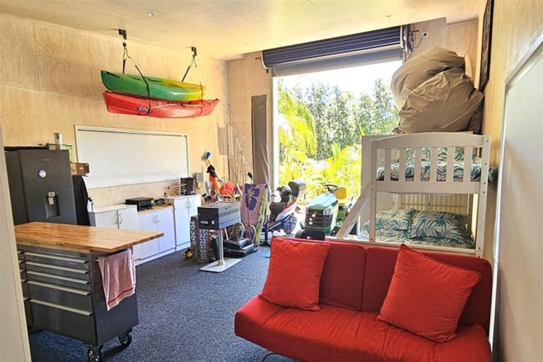 Photo of property in 807 Matarangi Drive, Matarangi, Whitianga, 3592