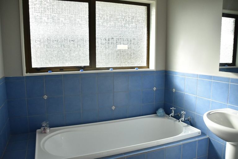 Photo of property in 25 Surrey Street, Taradale, Napier, 4112