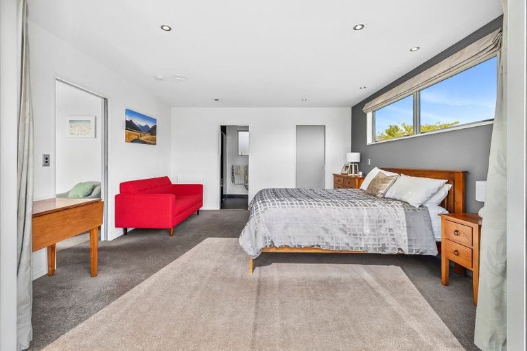 Photo of property in 79 Rob Roy Lane, Wanaka, 9305