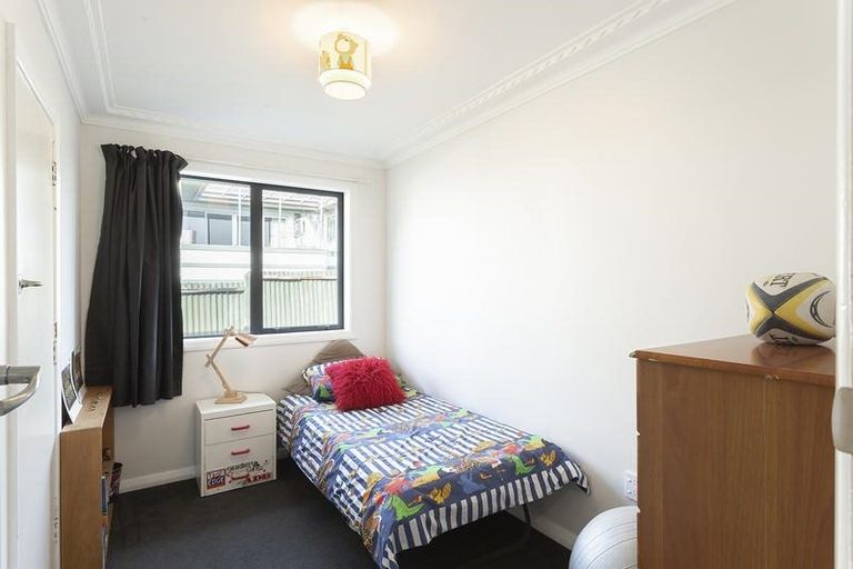 Photo of property in 12 Weir Street, Green Island, Dunedin, 9018
