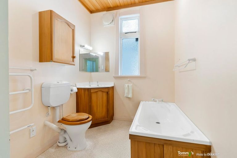 Photo of property in 18 Reading Street, Karori, Wellington, 6012