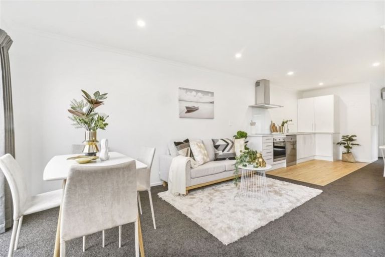 Photo of property in 9/1 Vialou Street, Hamilton Central, Hamilton, 3204