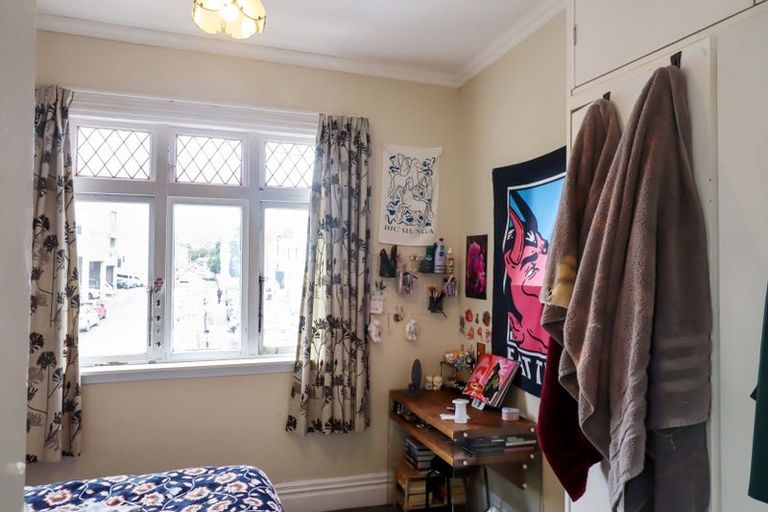 Photo of property in 13 Home Street, Mount Victoria, Wellington, 6011