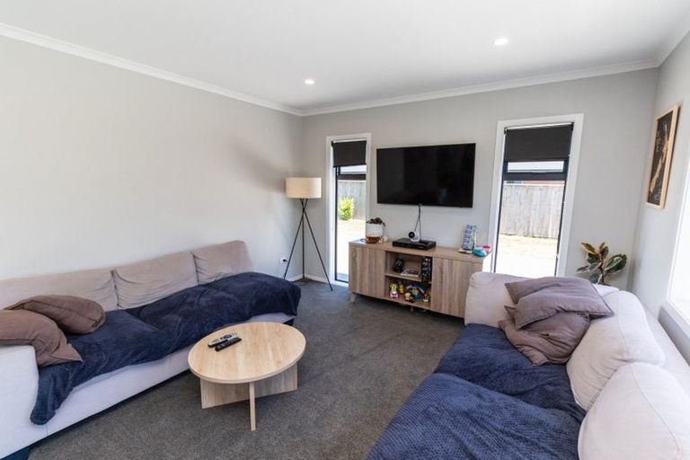 Photo of property in 100 Atkinson Avenue, Otaki Beach, Otaki, 5512