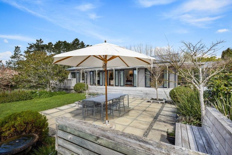 Photo of property in 2 Valley Road, Waitoki, Kaukapakapa, 0871