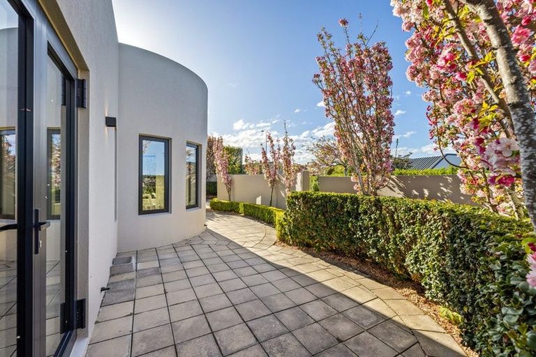 Photo of property in 29 Harry Ell Drive, Cashmere, Christchurch, 8022