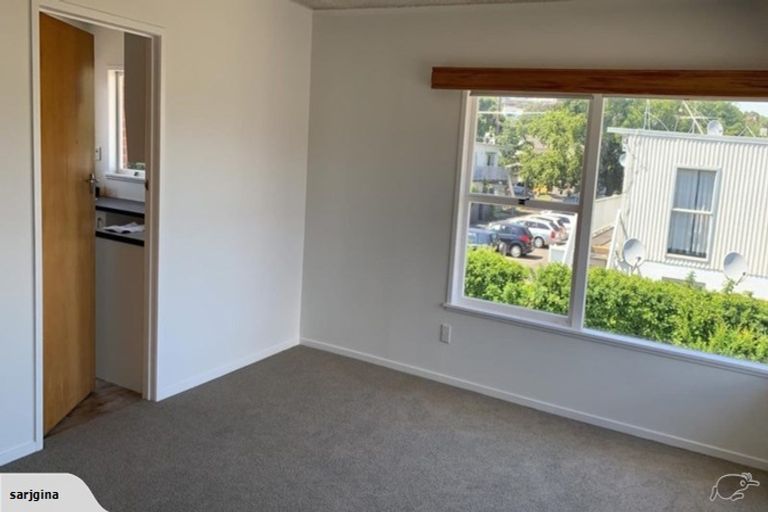 Photo of property in 4/24 Inverness Road, Browns Bay, Auckland, 0630