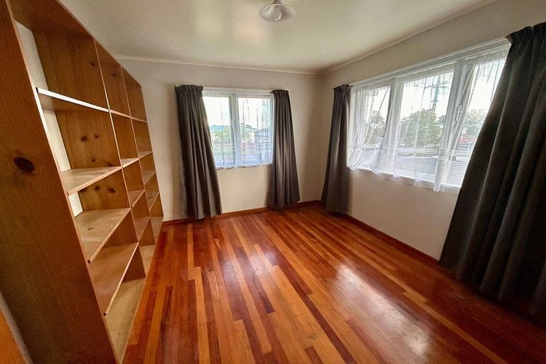 Photo of property in 29 Rosehill Drive, Rosehill, Papakura, 2113