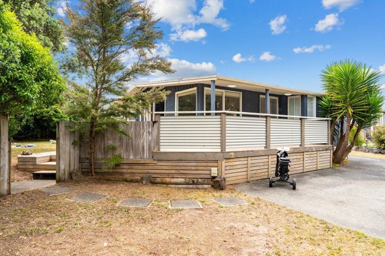Photo of property in 19 Norfolk Drive, Mangawhai Heads, Mangawhai, 0505