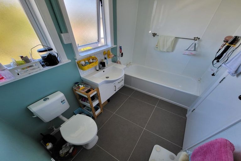 Photo of property in 169 Conclusion Street, Ascot Park, Porirua, 5024