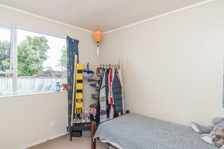 Photo of property in 86 Aorangi Road, Paraparaumu, 5032