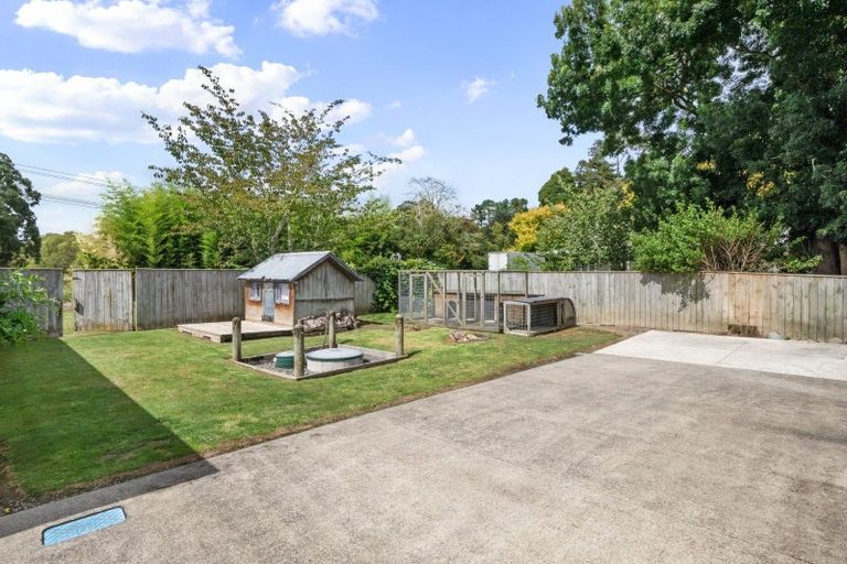 Photo of property in 372 Arapaepae Road South, Levin, 5571