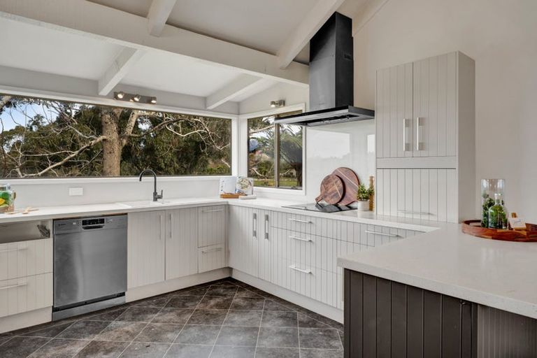 Photo of property in 159a Govett Avenue, Frankleigh Park, New Plymouth, 4310