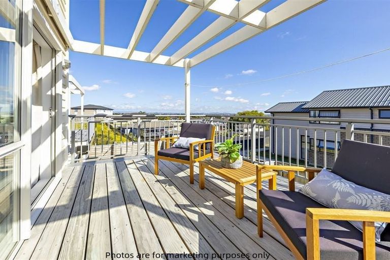 Photo of property in 58 Arrowsmith Drive, Flat Bush, Auckland, 2019