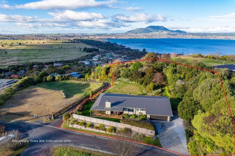 Photo of property in 108 Acacia Heights Drive, Acacia Bay, Taupo, 3385