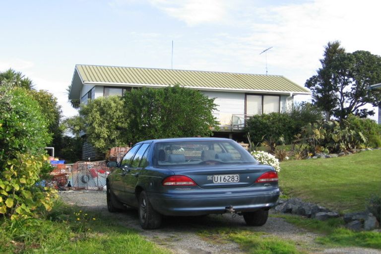 Photo of property in 46 Cumberland Street, Leigh, 0985