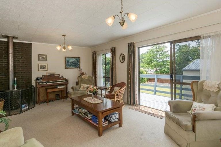 Photo of property in 2 Neil Place, Gate Pa, Tauranga, 3112