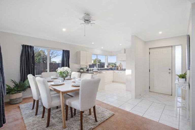 Photo of property in 42d Sandspit Road, Waiuku, 2123