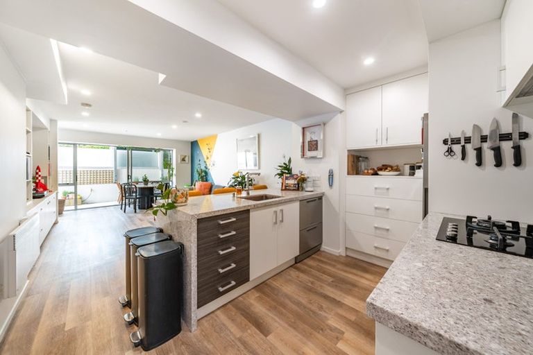 Photo of property in Sol Apartments, 2/37 Jessie Street, Te Aro, Wellington, 6011