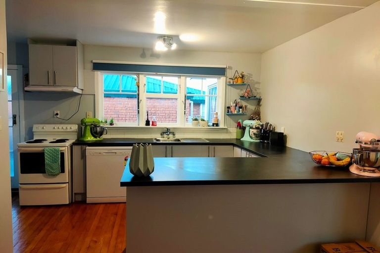 Photo of property in 18 Coniston Avenue, Ilam, Christchurch, 8041