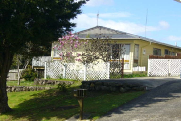 Photo of property in 35 Nottingham Road, Onerahi, Whangarei, 0110