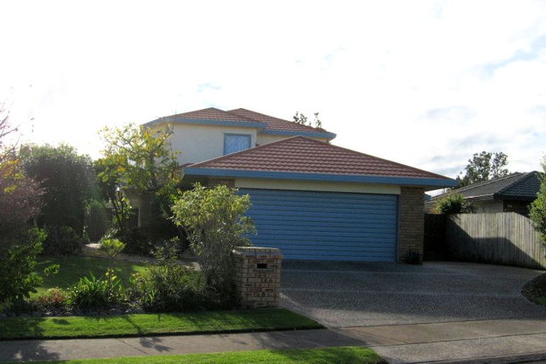Photo of property in 24 Judd Place, Orewa, 0931