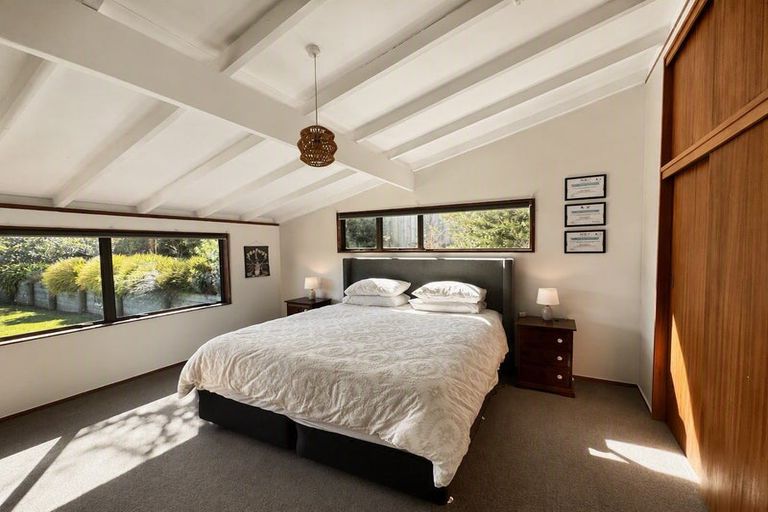 Photo of property in 43 Great North Road, Waipawa, 4210