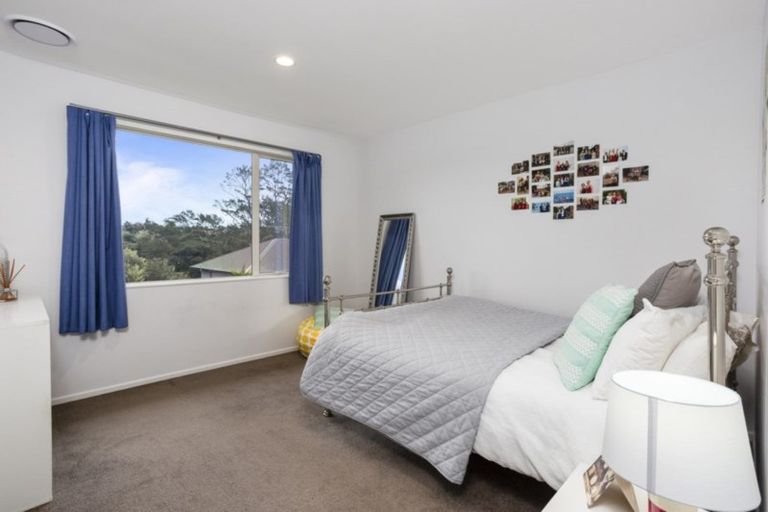 Photo of property in 26 Admirals Court Drive, Greenhithe, Auckland, 0632