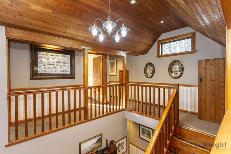 Photo of property in 374 Sawyers Arms Road, Harewood, Christchurch, 8051